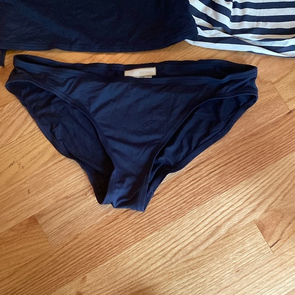 Michal kits Navy and Striped Swimwear Set.  3pieces - Picture 4 of 4